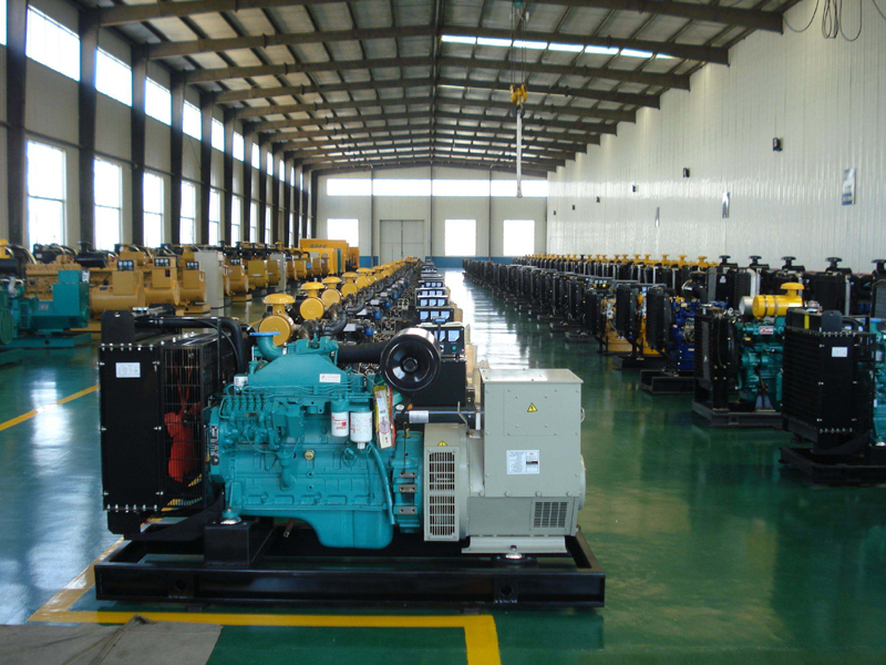 平昌租赁发电机-柴油发电机组冒蓝烟、冒黑烟、冒白烟故障分析