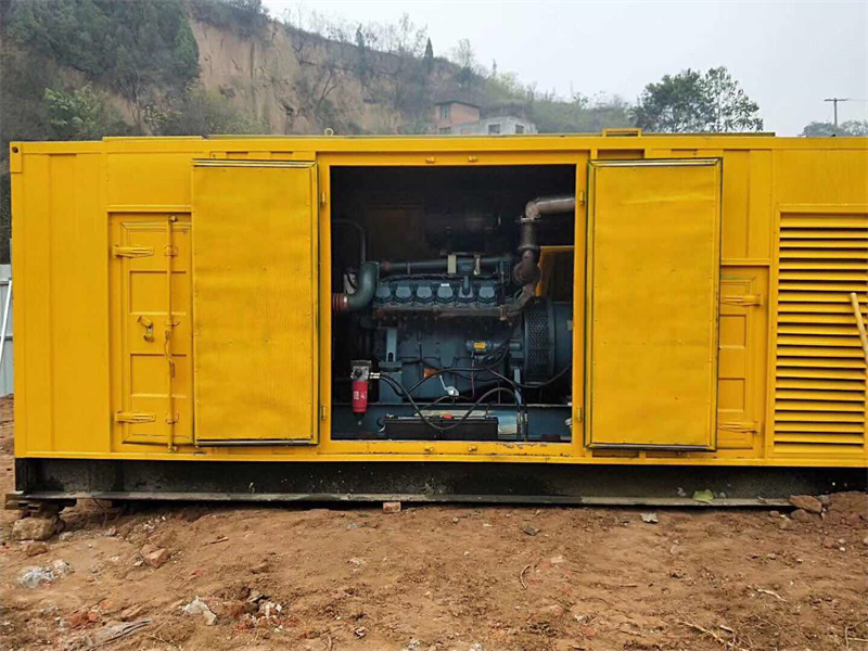 平昌发电机租赁冷却液的沸点降低到多少时需要更换