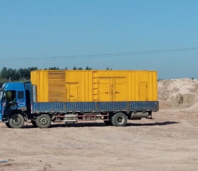 平昌发电机出租如何判断柴油发电机冷却液是否需要更换？