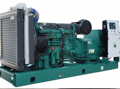 平昌柴油发电机组在低温环境下的保养周期是多久？