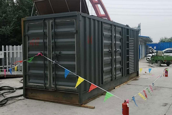 平昌发电机租赁空气滤清器多久更换一次？