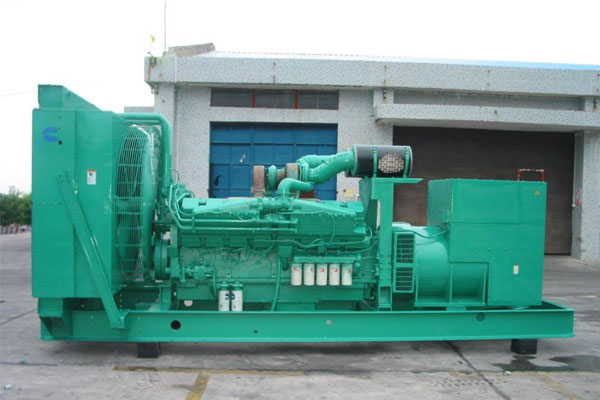 平昌工厂发电机应急发电时如何更准确地检查发电机状态？