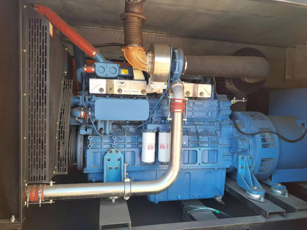 平昌燃油消耗率与进气温度的具体关系是什么？