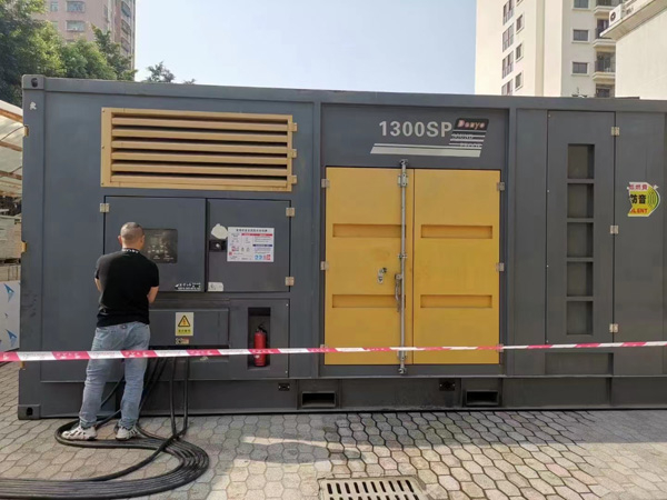 平昌500KW发电机组冬季应该配多大的启动电瓶？