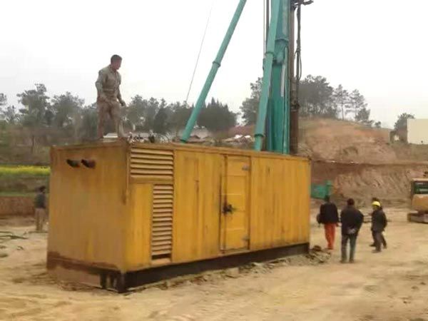 平昌如何判断水冷式机油散热器密封件是否需要更换？