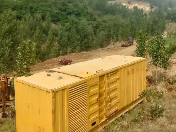 平昌柴油发电机组冬季日常维修注意事项？